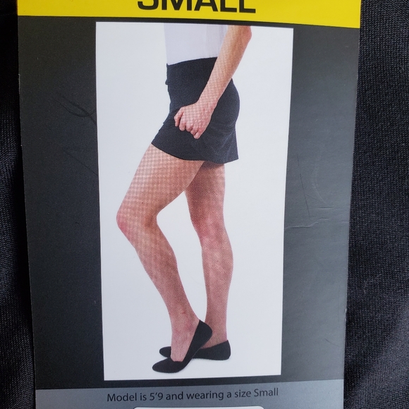 NWT Sm Black athletic skirt by Colorado Clothing Co - Picture 4 of 5